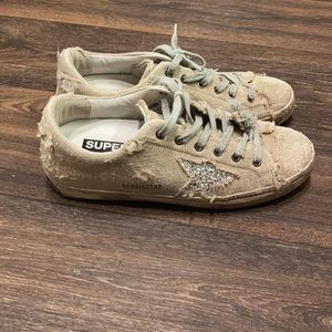 Golden Goose Superstar - 39